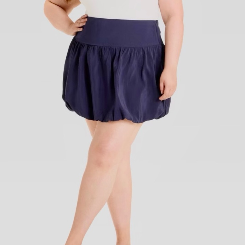 It’s a New Day Navy Blue Women's Mini Bubble skirt
So. 16 NWT